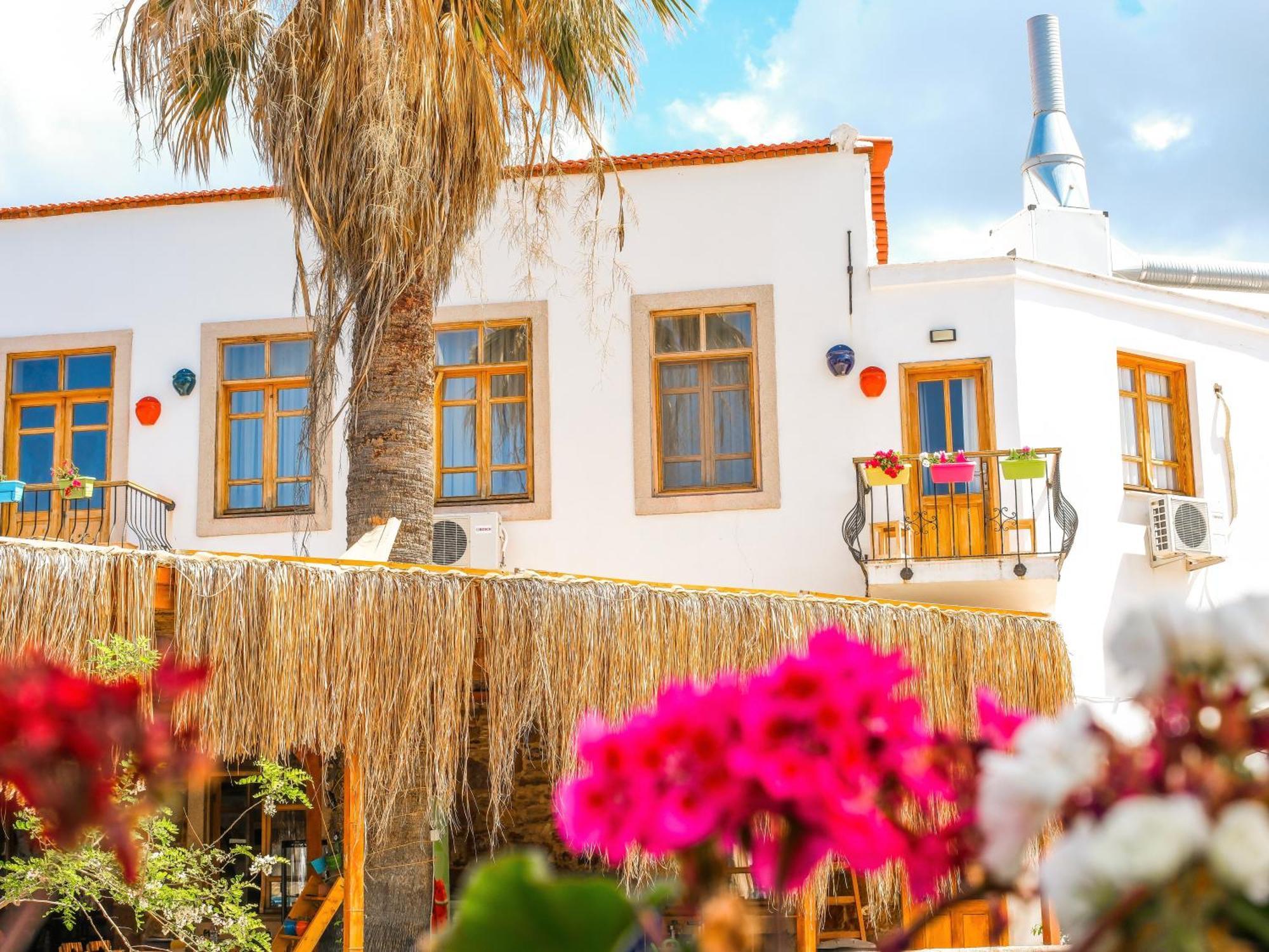 Cesme Puerhayal Pansiyon Esterno foto